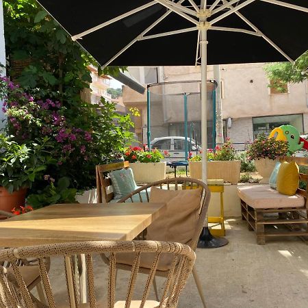Eden Suites & Apartments Σαράντα Εξωτερικό φωτογραφία