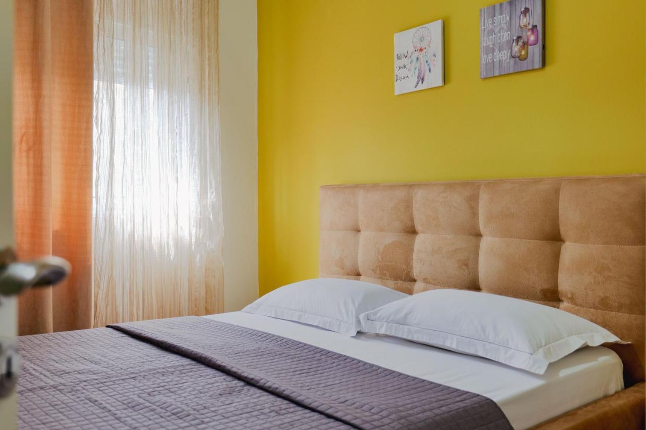 Eden Suites & Apartments Σαράντα Εξωτερικό φωτογραφία