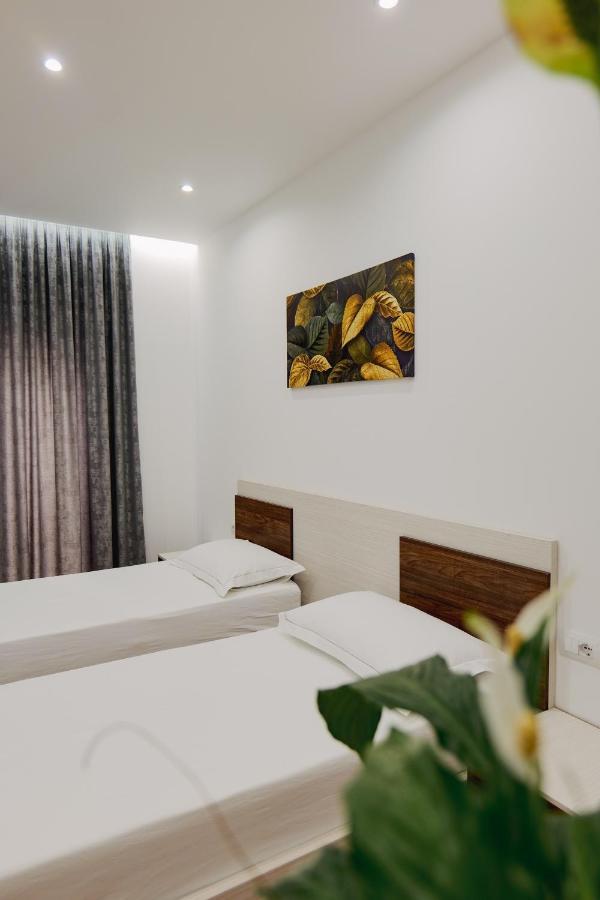 Eden Suites & Apartments Σαράντα Εξωτερικό φωτογραφία