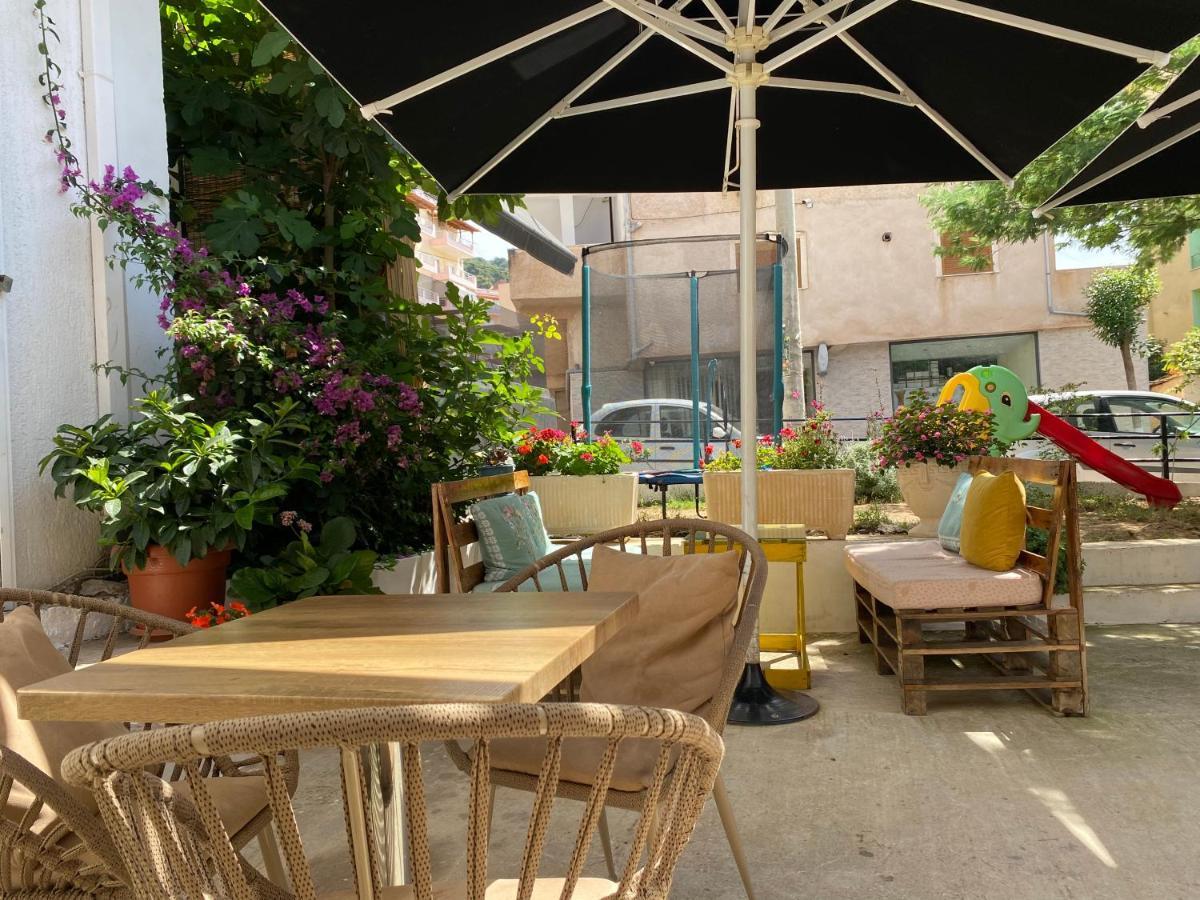 Eden Suites & Apartments Σαράντα Εξωτερικό φωτογραφία